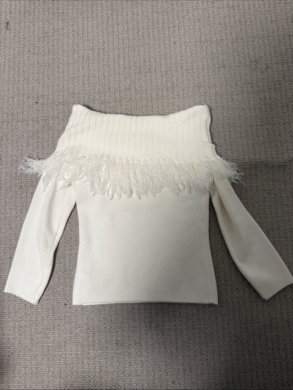 Off-Shoulder Fringe Knit Sweater - White